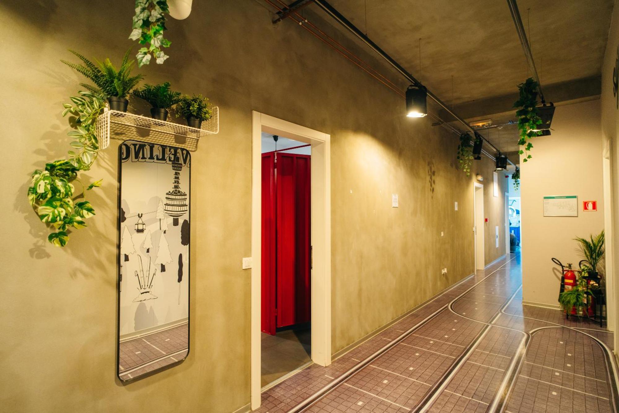 Main Square Hostel *